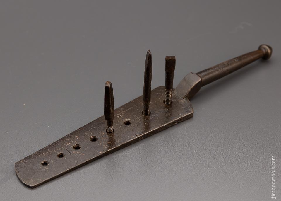 9 1/2 inch Thread Plate with Taps - 98294