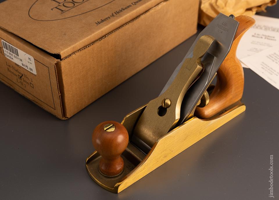 LIE NIELSEN No. 3 Bronze Smooth Plane Mint in Box - 98329