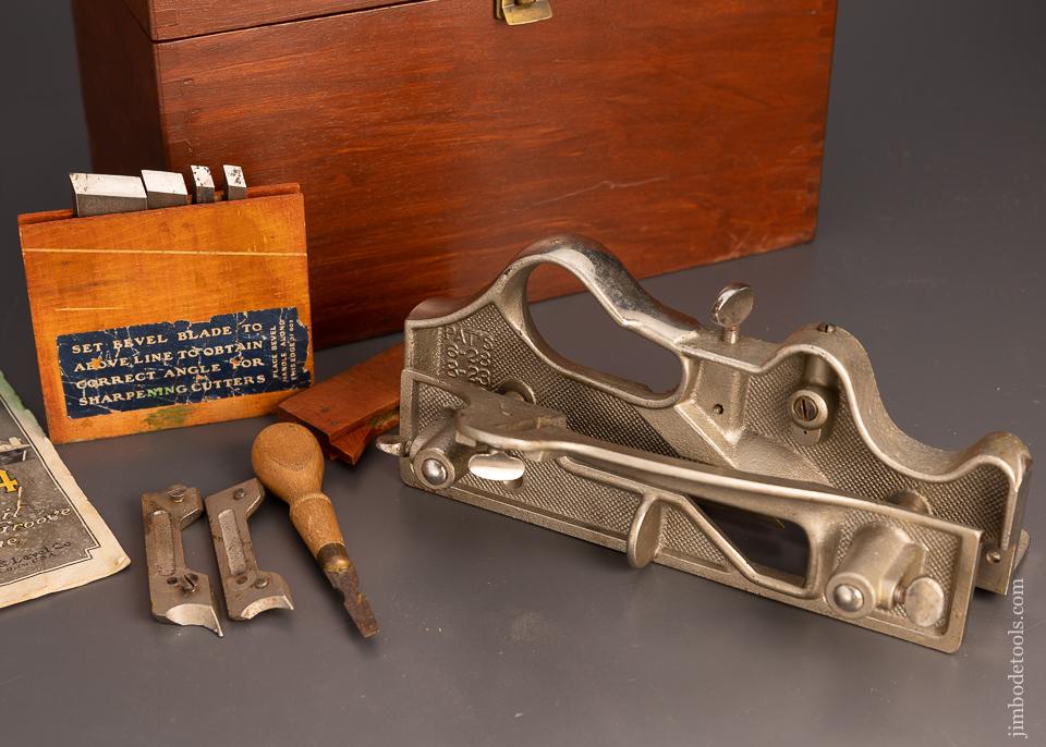 Near Mint STANLEY No. 444 Dovetail Plane Mint in Custom Box - 98361