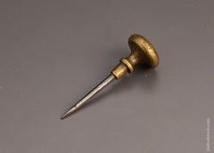 Magnificent Brass Handled Awl 3 Inch - EXCELSIOR 98471 – Jim Magnificent Brass Handled Awl 3 Inch - EXCELSIOR 98471 – Jim