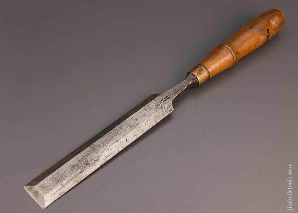 Really Fine BUCK BROS. 1 1/4 Inch Paring Chisel 14 1/2 Inches Long - 98481