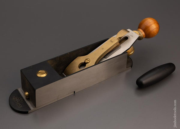Mint LIE NIELSEN No. 9 Miter Plane with Hot Dog - 98535