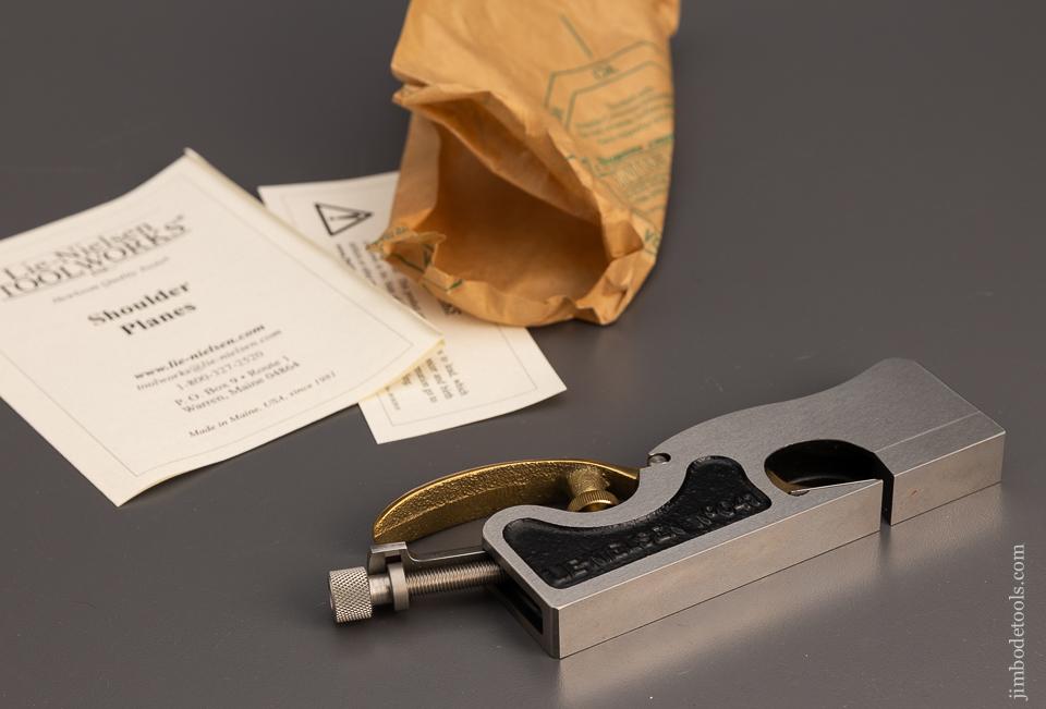LIE NIELSEN No. 041 Smooth Shoulder Plane Mint in Box - 98581