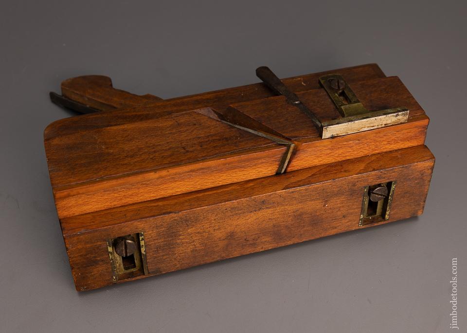 Fine Moving Filletster Plane by GRIFFITHS NORWICH - 99851