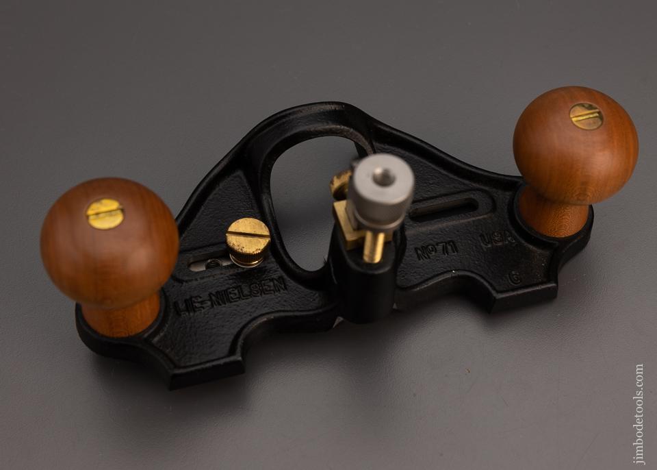 LIE NIELSEN No. 71 Router Plane . Out of Stock at Lie Nielsen Unused 1/2 inch iron - 98925