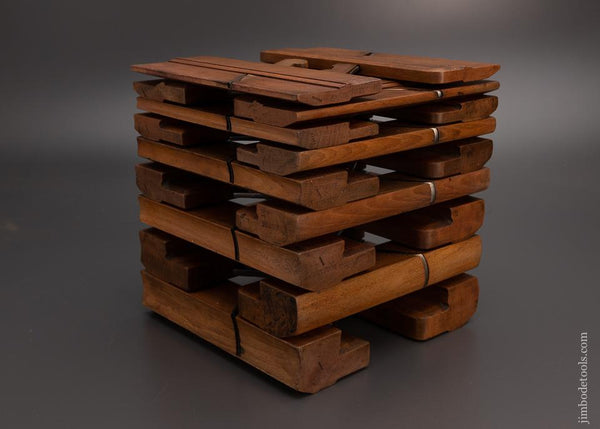 Fine Set of 18 Skewed Hollow & Round Planes by VARVILL - 98939