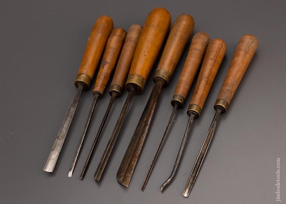 Set of 8 ADDIS Carving Chisels - 99047