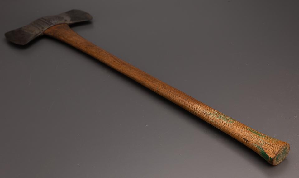 Excellent Crisp Embossed LINCOLN AXE KRETSCHMER TREDWAY CO. - 99129