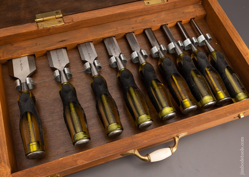 Near Mint Set of 9 STANLEY Chisels - 99148