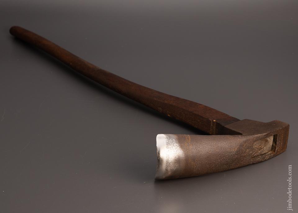 UNDERHILL EDGE TOOL CO. Gutter Adze - 99326