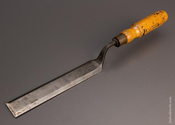 D.R. BARTON 1 1/2 x 15 Crank Neck Paring Chisel - 99375