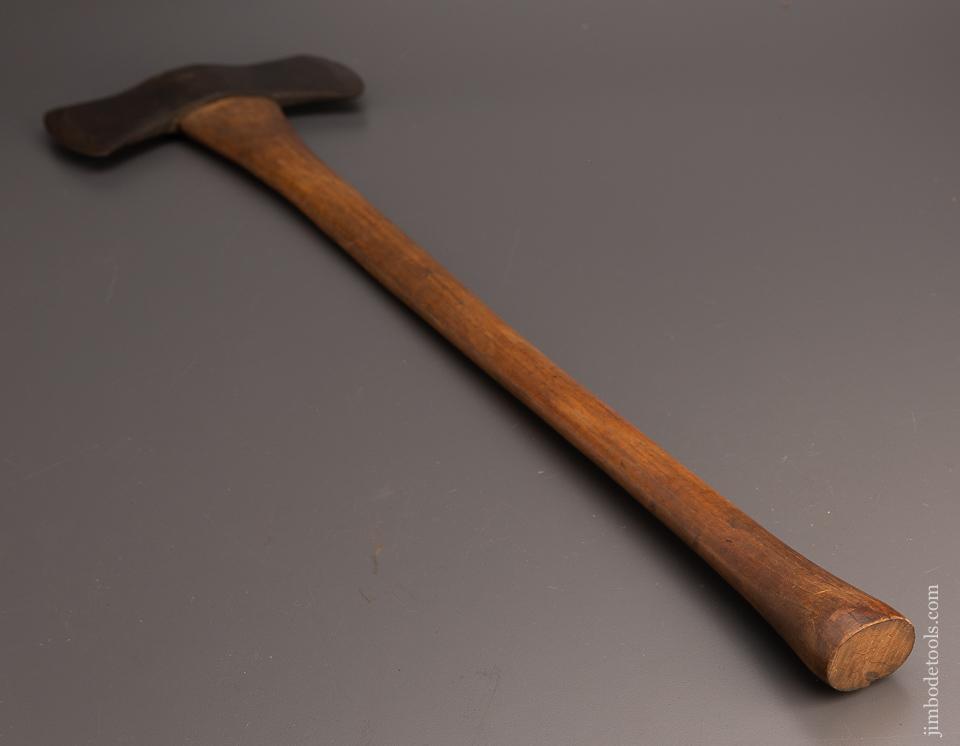 Vintage MANN EDGE TOOL CO. Lewistown, P.A. Double Bit  Felling Axe - 99431