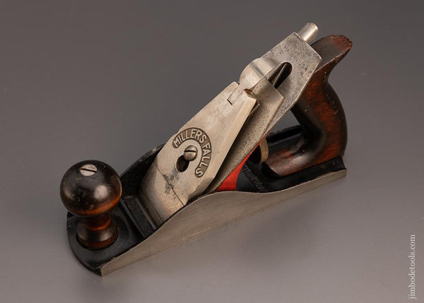 Fine MILLERS FALLS No. 9C Smooth Plane - 99500