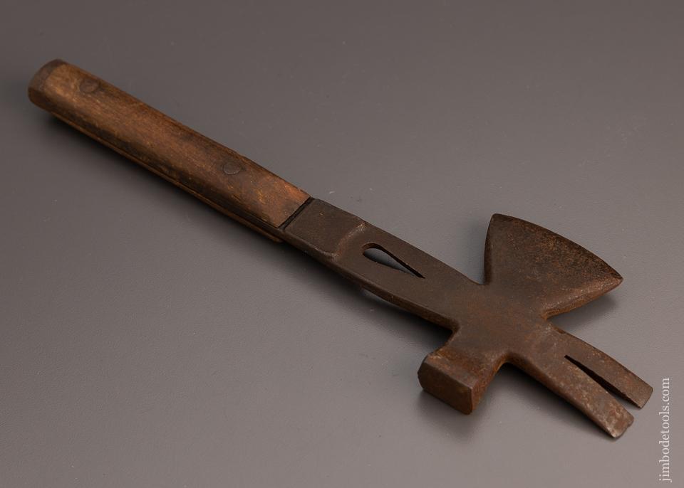 Vintage Box & Crate Hammer THE BRIDGEPORT HDWE. MFG. CORP. No. 99 - 99559