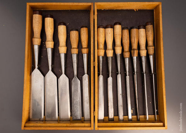HIBBARD SPENCER & BARTLETT O.V.B. Complete Set of 12 Socket Firmer Chisels in Original Box - 99598
