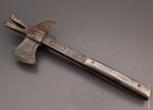 Vintage Box and Crate Hammer BRIDGEPORT HDWE. No. 20 - 99662