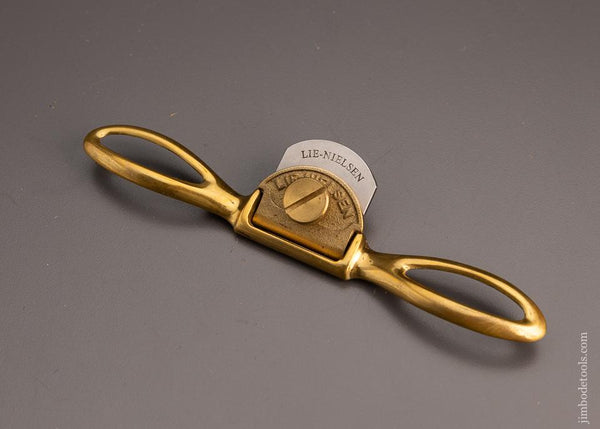 LIE NIELSEN Round Bottom Spoke Shave - 99664