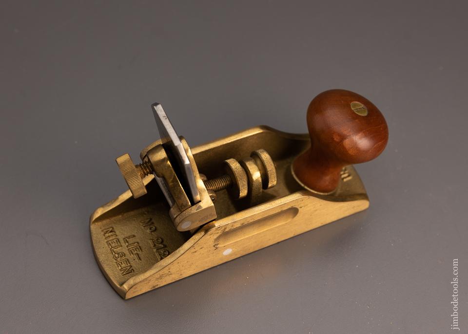 LIE NIELSEN No. 212 Bronze Scraper Plane Fine - 99669