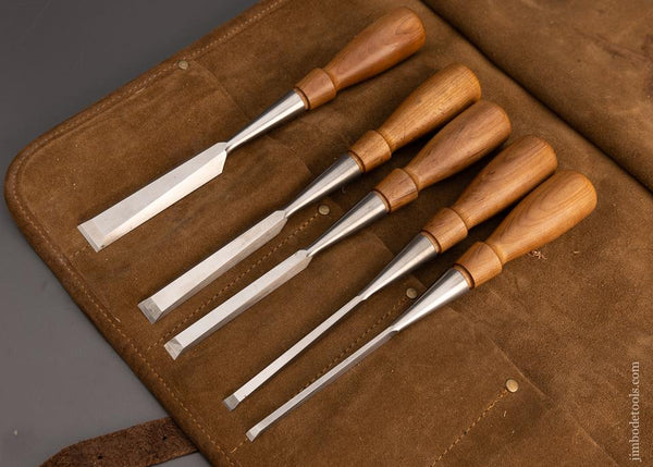 Fine Set of 5 LIE NIELSEN Bevel Edge Socket Chisels - 99698