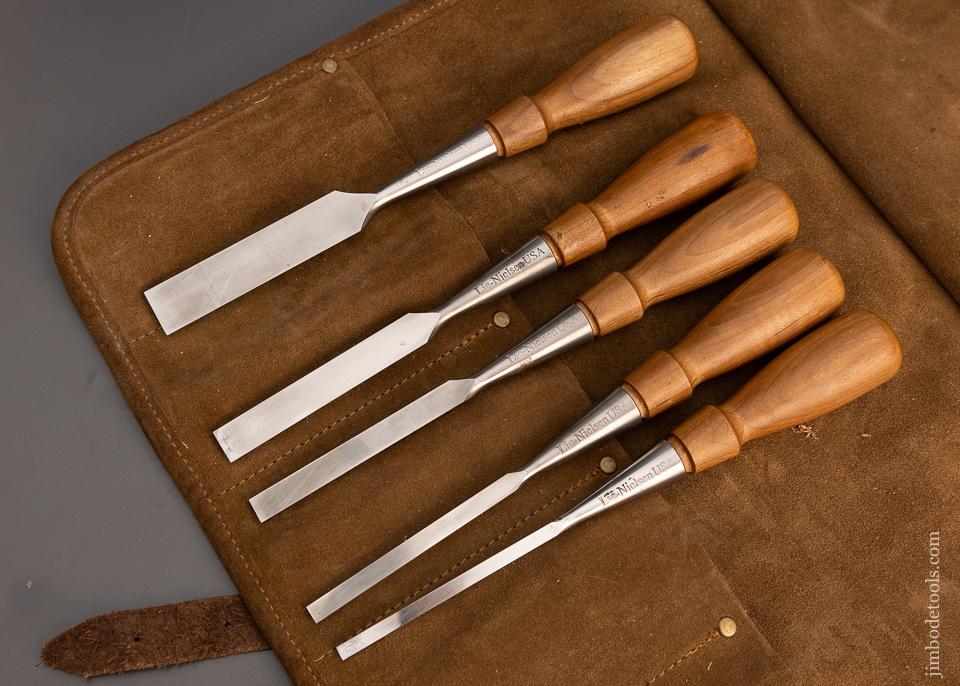 Fine Set of 5 LIE NIELSEN Bevel Edge Socket Chisels - 99698