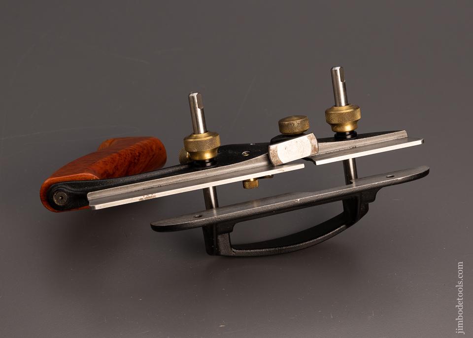 VERITAS Small Plow Plane Right Hand Mint in Box - 99715