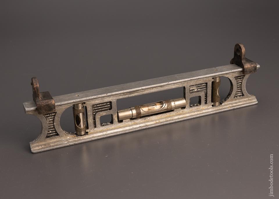 STANLEY No. 237 Level with Starrett No. 181 Level Sights - 99745