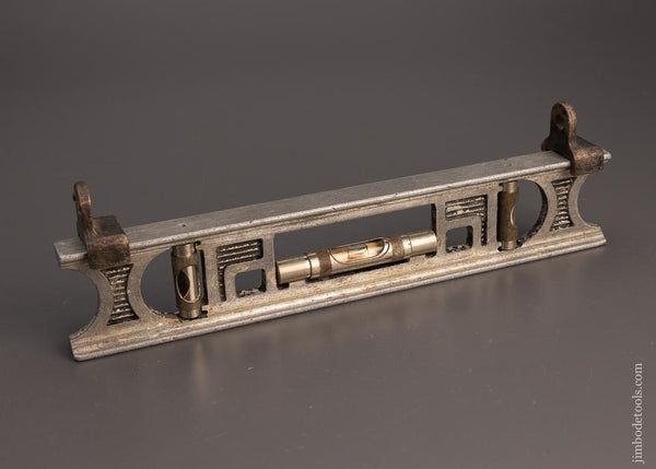 STANLEY No. 237 Level with Starrett No. 181 Level Sights - 99745