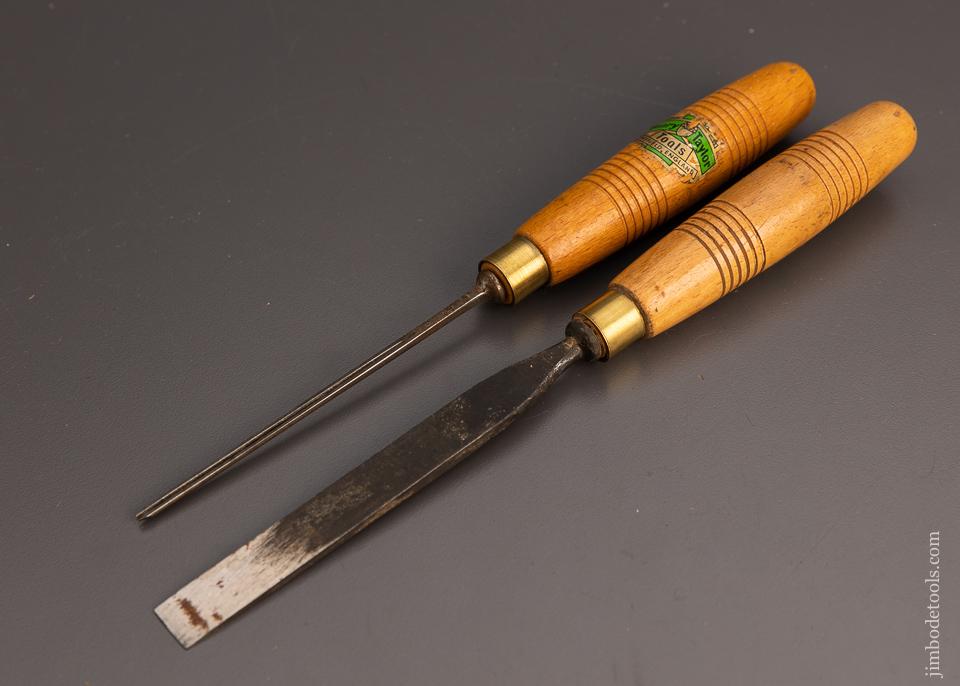 2 HENRY TAYLOR Carving Chisels with Decal - 99817