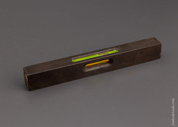 Early Solid Iron Machinist Made 7 1/2 Inch Level - 99819