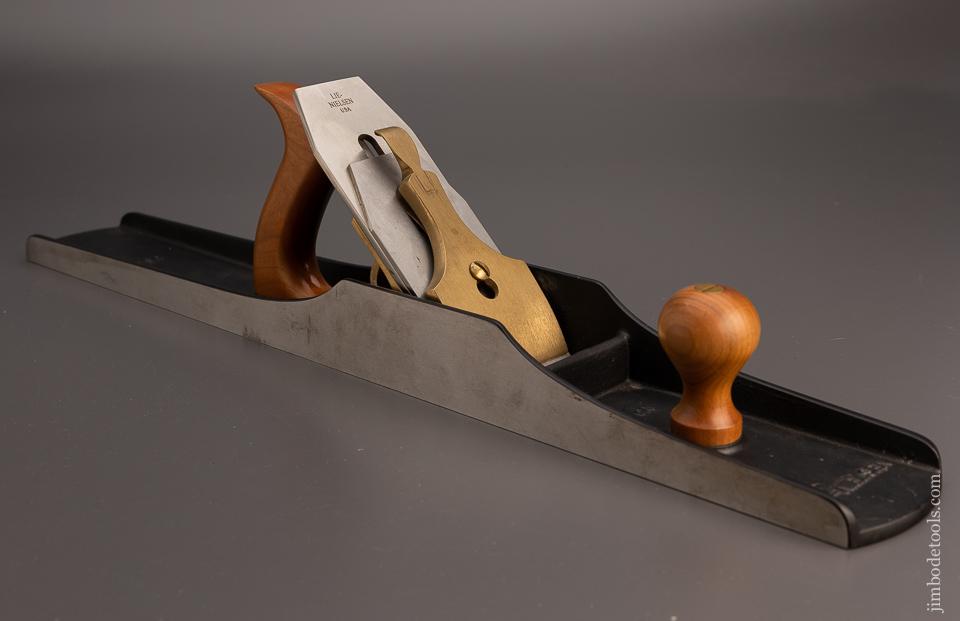 LIE NIELSEN No. 8 Jointer Plane Out of Stock at Lie Nielsen - 99823