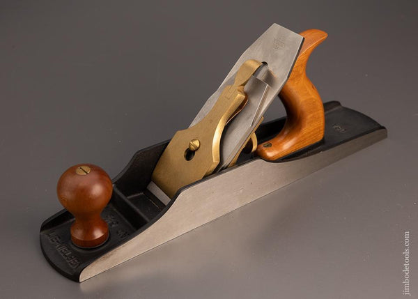 Fine LIE NIELSEN No. 5 1/2 Jumbo Jack Plane Out of Stock @ Lie Nielsen - 99824