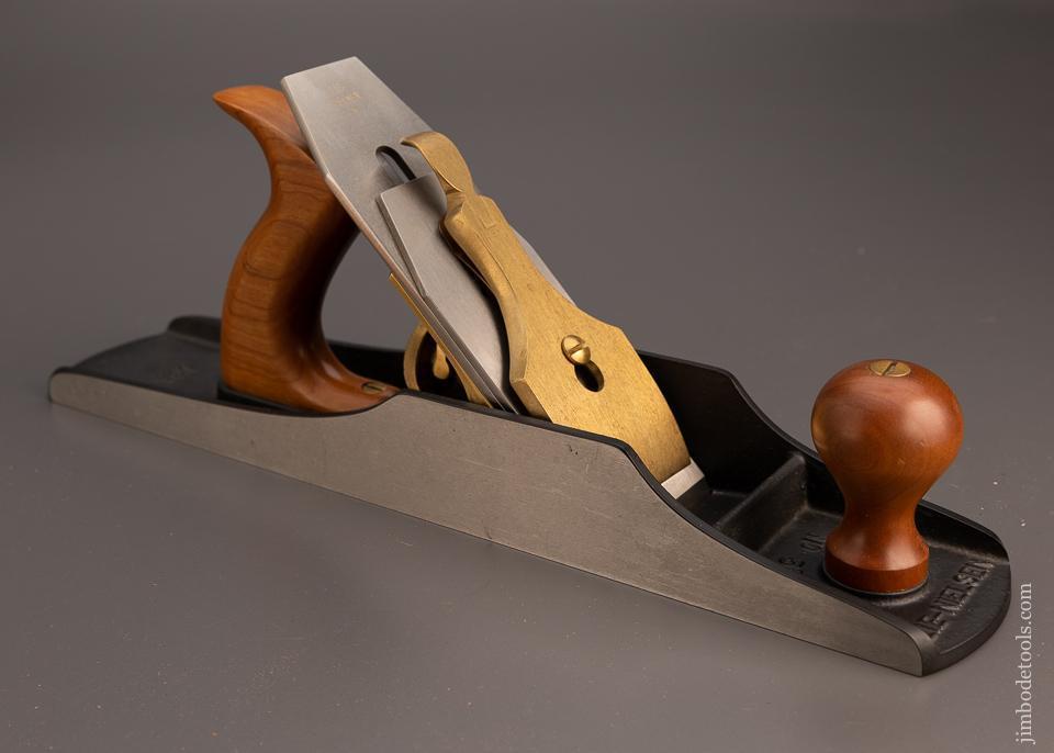 Fine LIE NIELSEN No. 5 1/2 Jumbo Jack Plane Out of Stock @ Lie Nielsen - 99824