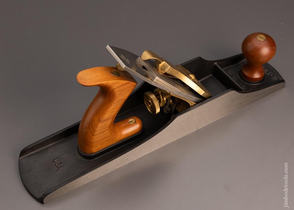 Fine LIE NIELSEN No. 5 1/2 Jumbo Jack Plane Out of Stock @ Lie Nielsen - 99824
