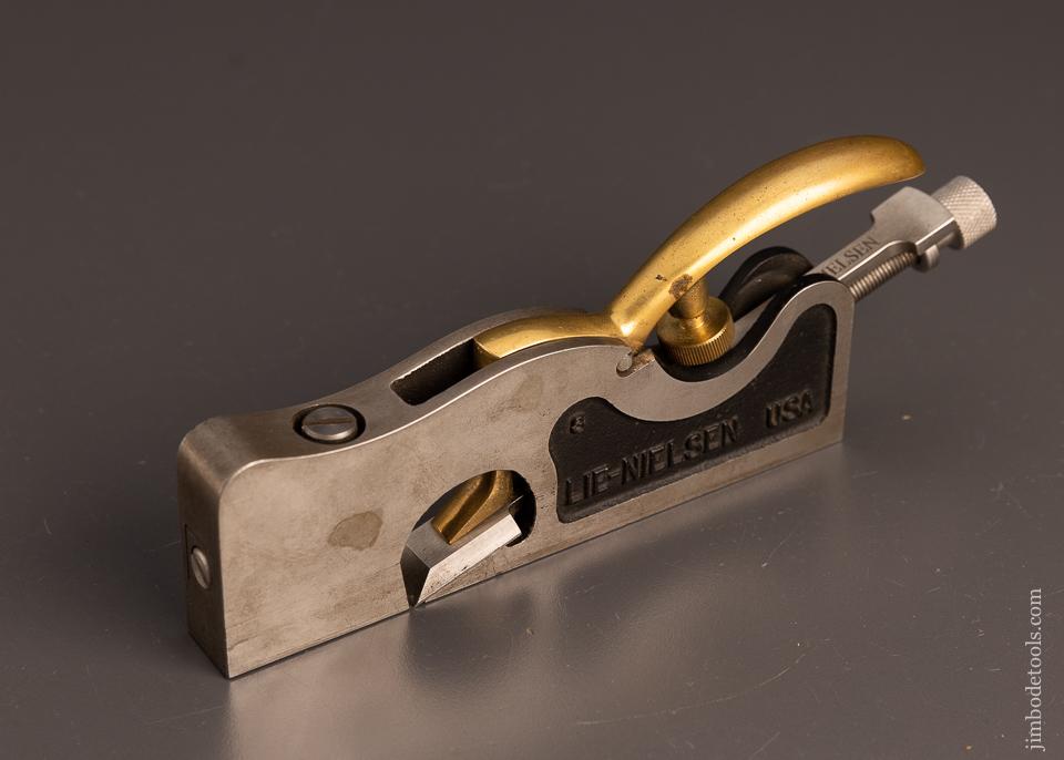 LIE NIELSEN No. 041 Shoulder Plane - Out of Stock @ Lie Nielsen - 99826