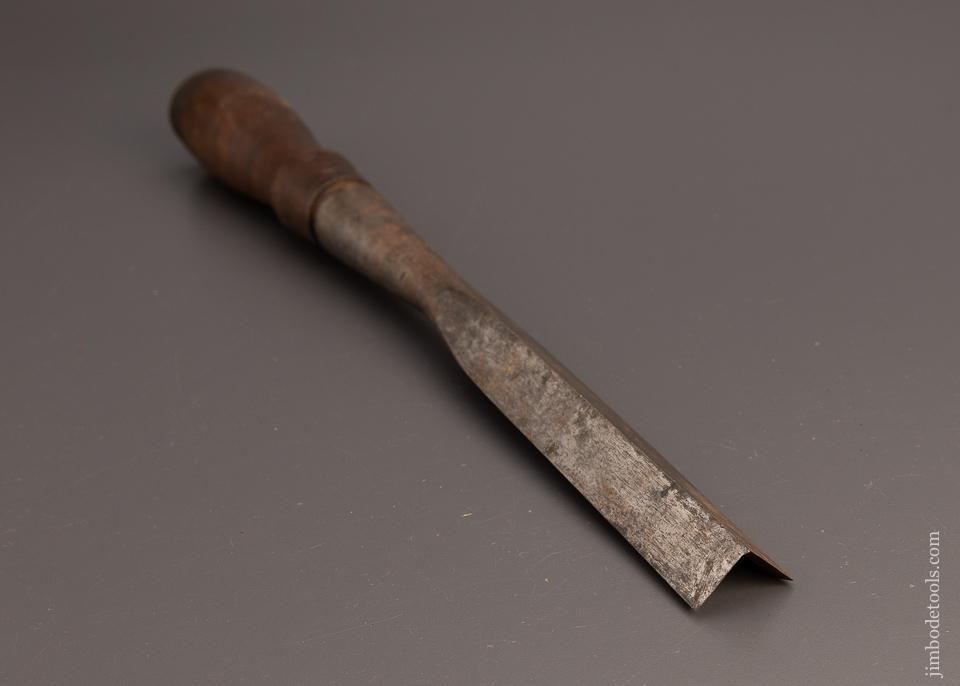 Fine 7/8 x 17 1/2 Inch Corner Chisel - 99841