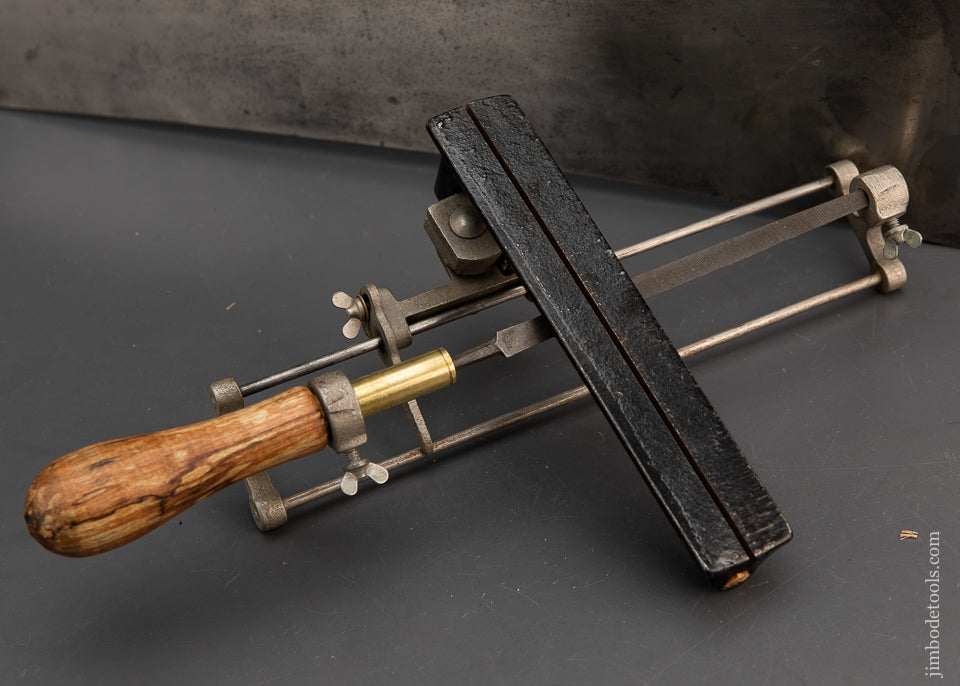 Stearns Patent Saw Filer With New Box of SIMONDS Saw Files -79457