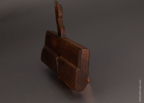 9 3/4 inch 18th Century Yellow Birch 3/4 inch Round Molding Plane by B:DEAN. - EXCELSIOR 100291