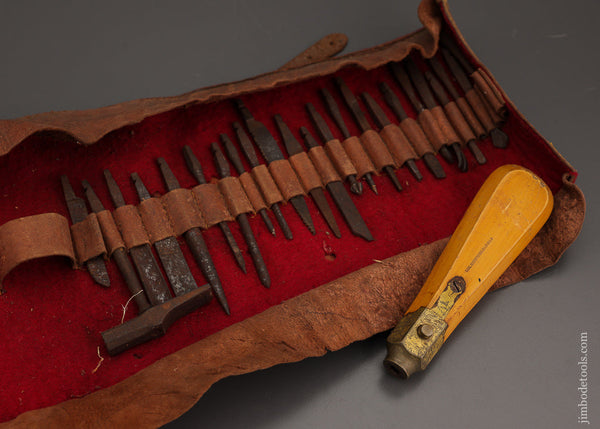 Astonishing Boxwood Tool Handle with 22 Bits CALQUHOUN & CADMAN - EXCELSIOR 101943