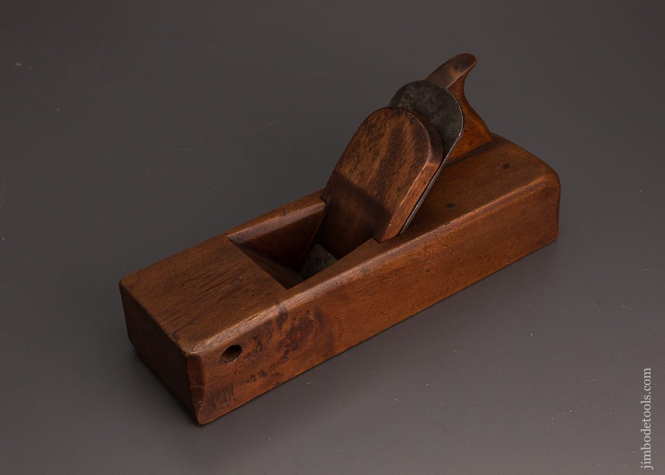Exquisite “I. NICHOLSON LIVING IN WRENTHAM” Yellow Birch Crown Moulding Plane - EXCELSIOR 103111