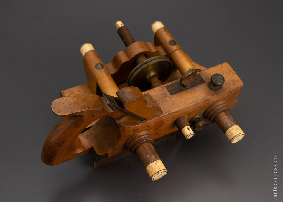 Magnificent SANDUSKY Solid Boxwood CENTER WHEEL Plow Plane - EXCELSIOR 104477