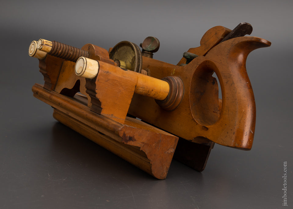 Magnificent SANDUSKY Solid Boxwood CENTER WHEEL Plow Plane - EXCELSIOR 104477