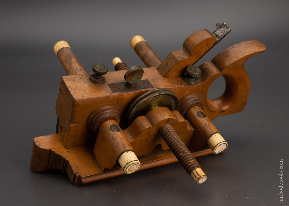 Magnificent SANDUSKY Solid Boxwood CENTER WHEEL Plow Plane - EXCELSIOR 104477