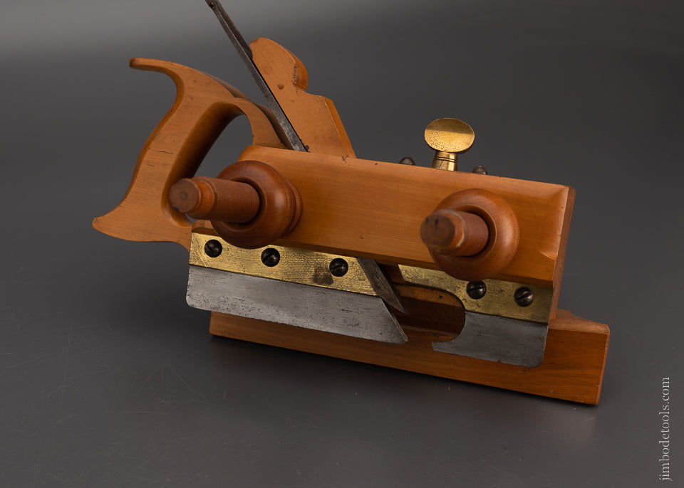 Amazing Solid Boxwood Plow Plane by “A.C. BARTLETT’S OHIO PLANES” - EXCELSIOR 106602