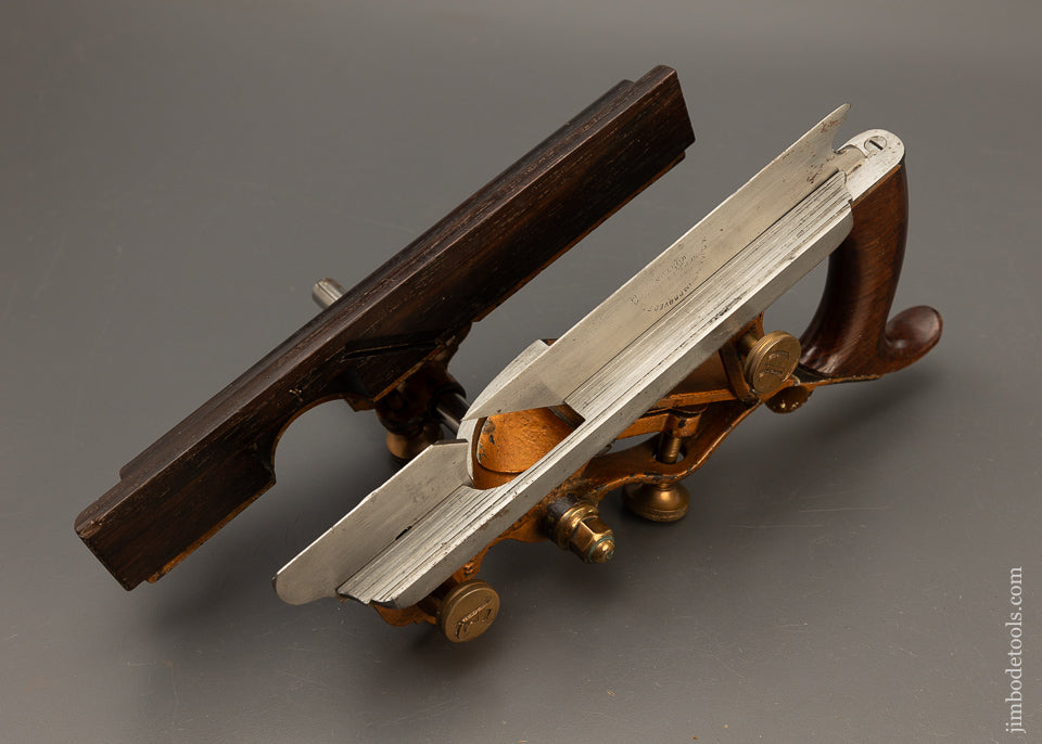 Golden M.C. MAYO’S IMPROVED PATENT Plow Plane with 22 Original Irons - EXCELSIOR 110688