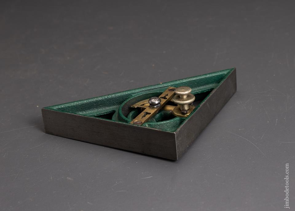 Amazing Patented? Corner Level and Inclinometer with Gear Driven Vial - EXCELSIOR 96004