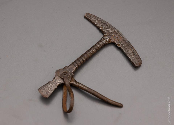 Fabulous 18th Century Flint Knapping Hammer with Flash Hole Pick - EXCELSIOR 97975